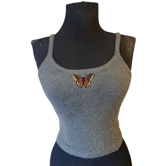 Hollister Tops - 🤍 Hollister Gray Butterfly Sweater Tank Top Small